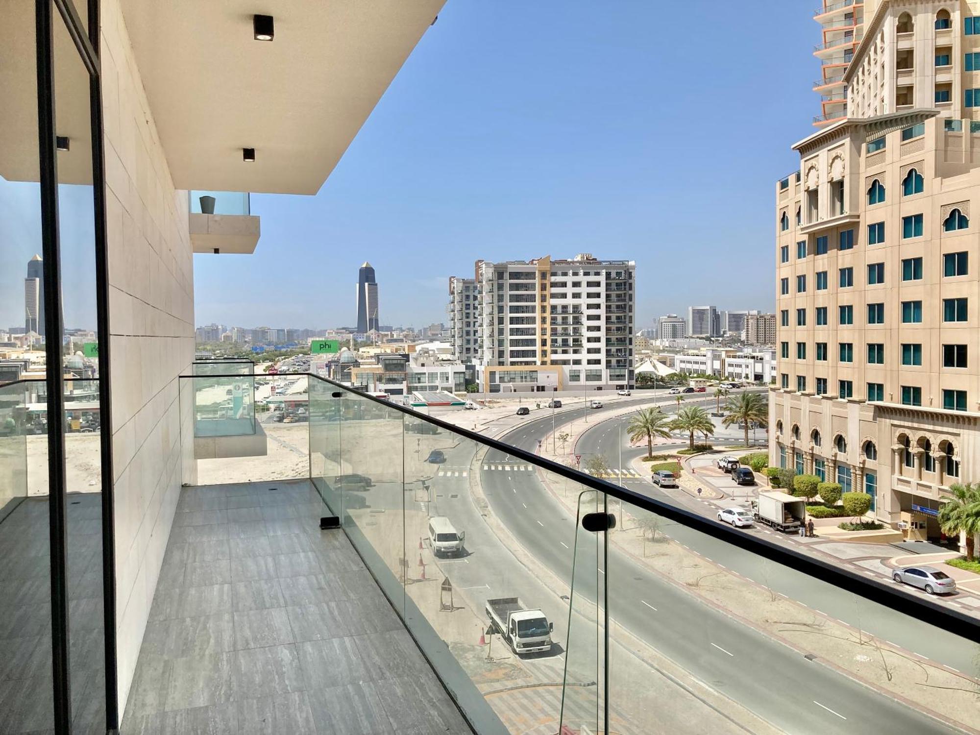 Elegant 2bhk In O Ten, Al Jaddaf Luxury & Comfort Combined Dvr 411 *