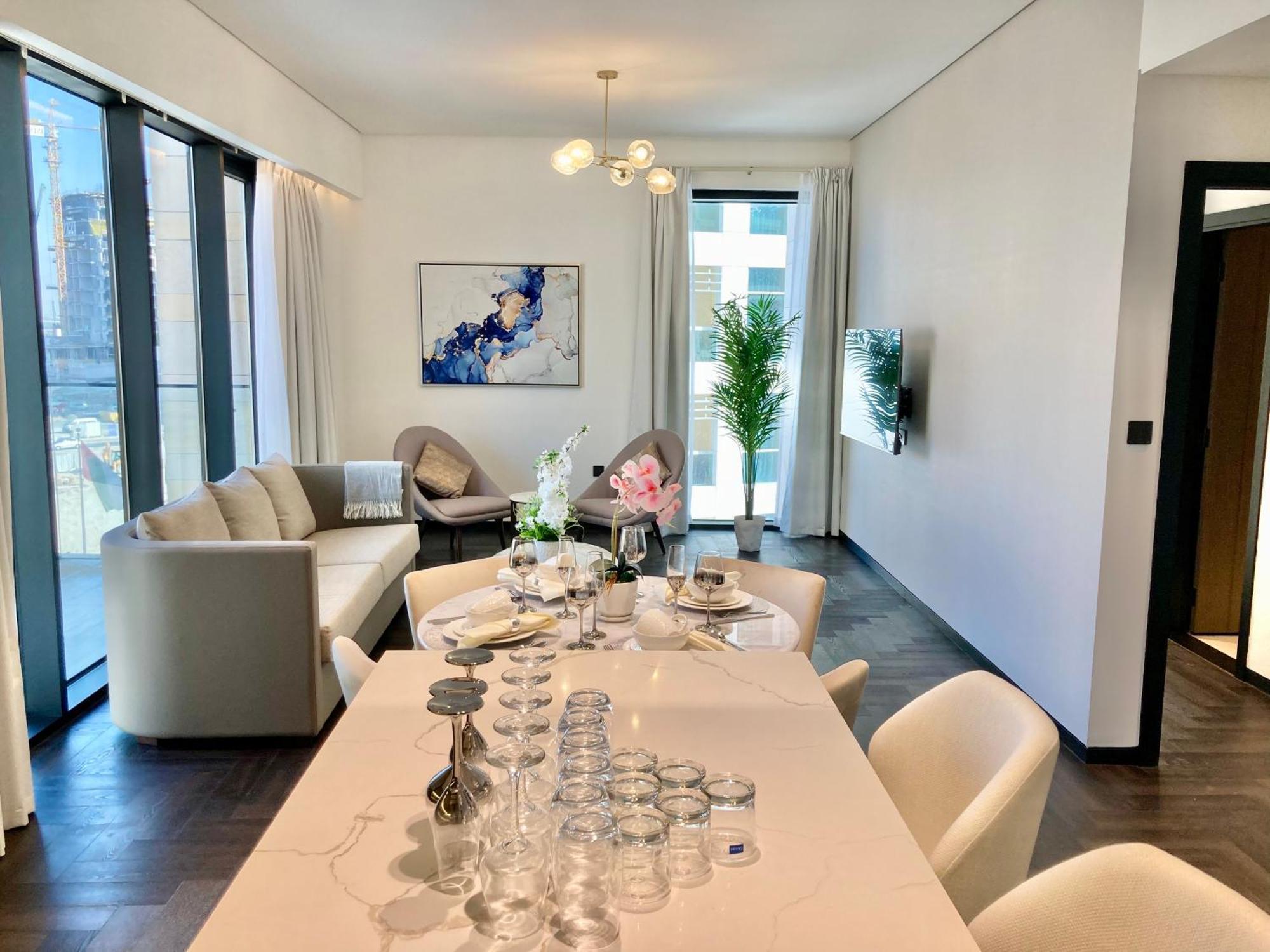 Apartment Elegant 2bhk In O Ten, Al Jaddaf Luxury & Comfort Combined Dvr 411 *